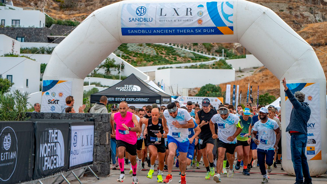 Santorini Experience 2026: More Than 3,600 Participants, Athletes from 42 Countries and a World-Class Line-Up